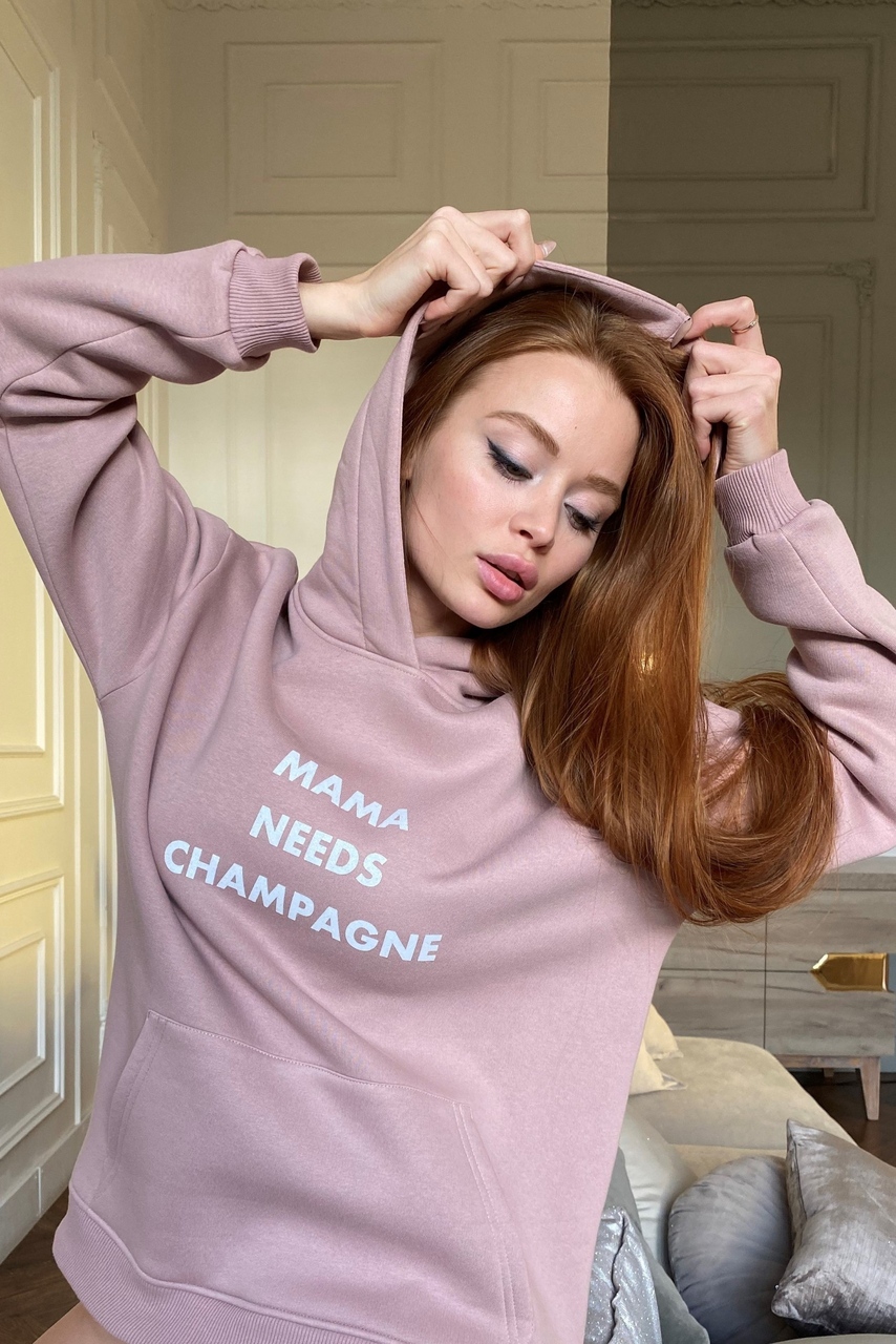 Утепленное худи пыльно-розового цвета Mama needs champagne