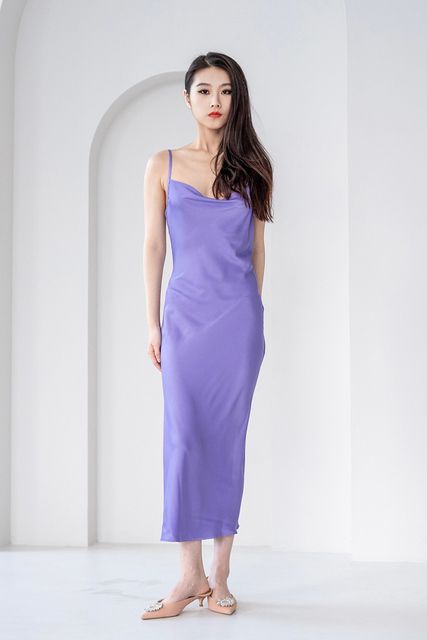 Платье-сорочка фиолетового цвета